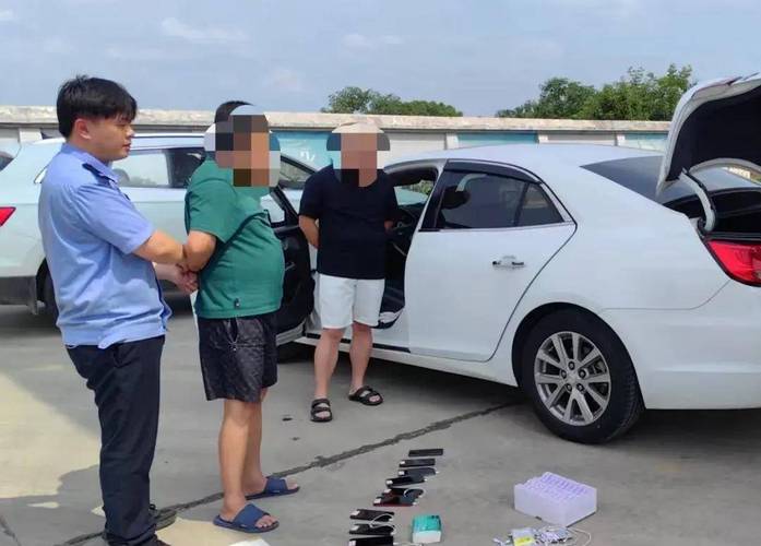 虚假股票投资平台_跨国电信诈骗_炒股配资公司